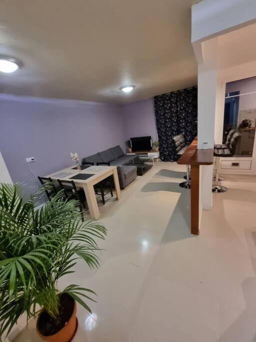 Appartement Vue Mer Avec Parking Gratuit Sur Place Bastia  Esterno foto